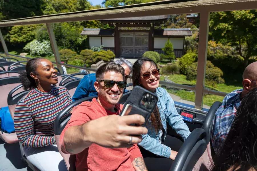 Man taking a selfie on a Big Bus Tour